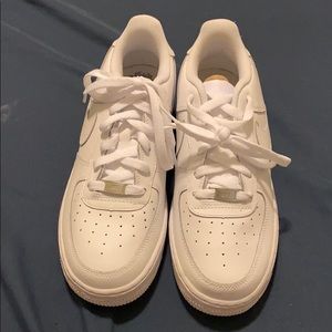 NIKE AF 1s